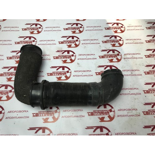 Патрубок повітряного фільтра Kia Sorento 2.5CRDI 2002-2009 282003E000